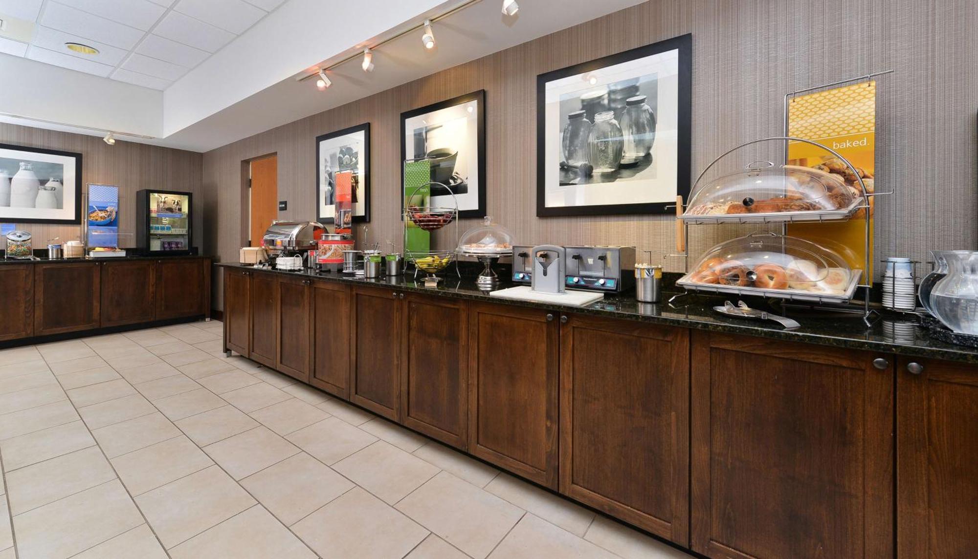 Hampton Inn Chicago-Carol Stream Ngoại thất bức ảnh