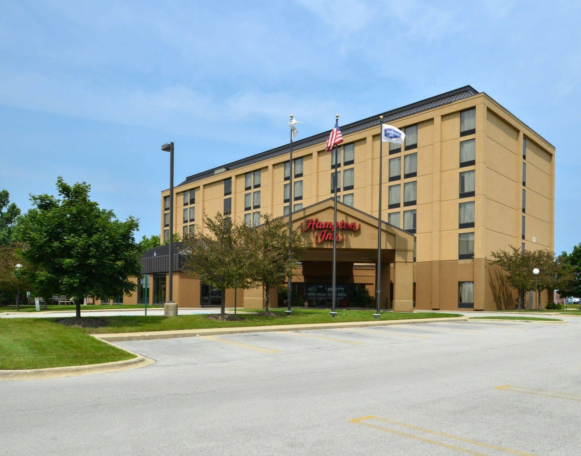 Hampton Inn Chicago-Carol Stream Ngoại thất bức ảnh